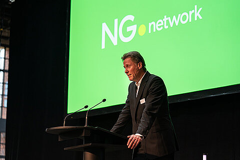 Geschäftsführer Stephan Opel, Geschäftsführer von NG.network, eröffnet das Stückgutforum Netzwerk 2025 in Bad Hersfeld