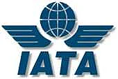 Logo IATA in blau, oben eine stilisierte Weltkugel